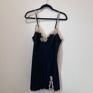 Victoria's Secret M Black Satin Cami Slip Dress Nightie Lace Sexy Y2K Coquette